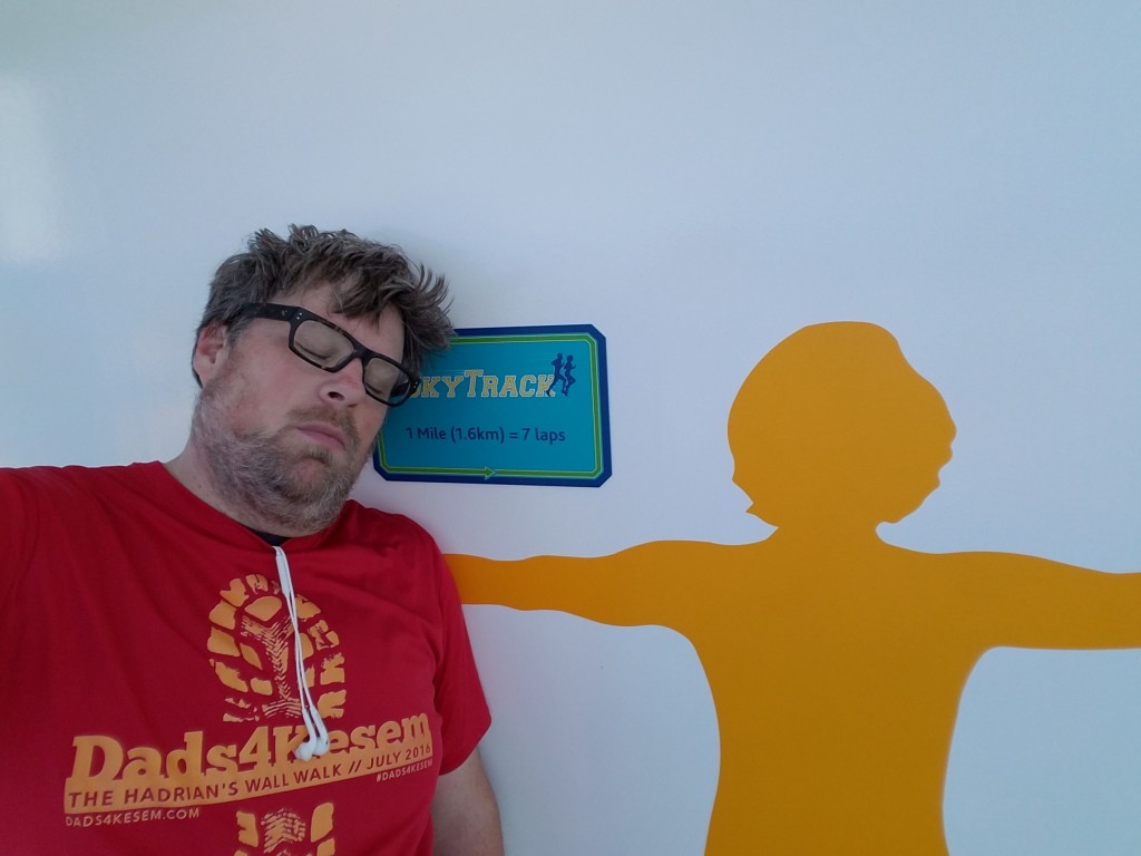 Restonic King of Rest Carnival Vista Sky Track run sleep