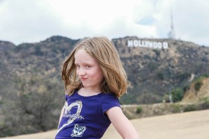 13-Travel-Experience-Kids-Should-Have-Before-They-Grow-Up_Pose-with-Hollywood-sign