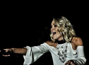 Carrie Underwood and Miss USA Deshauna Barber Introduce America to the Carnival Vista